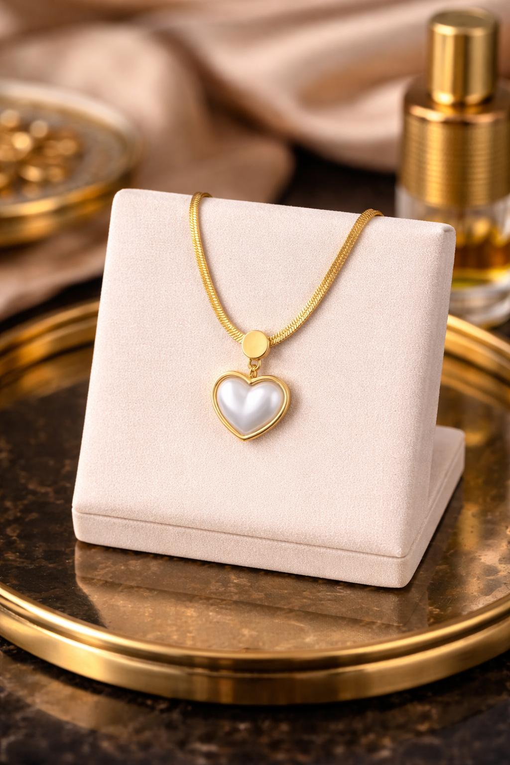 Heart Pearl Pendant Necklace - Image 3