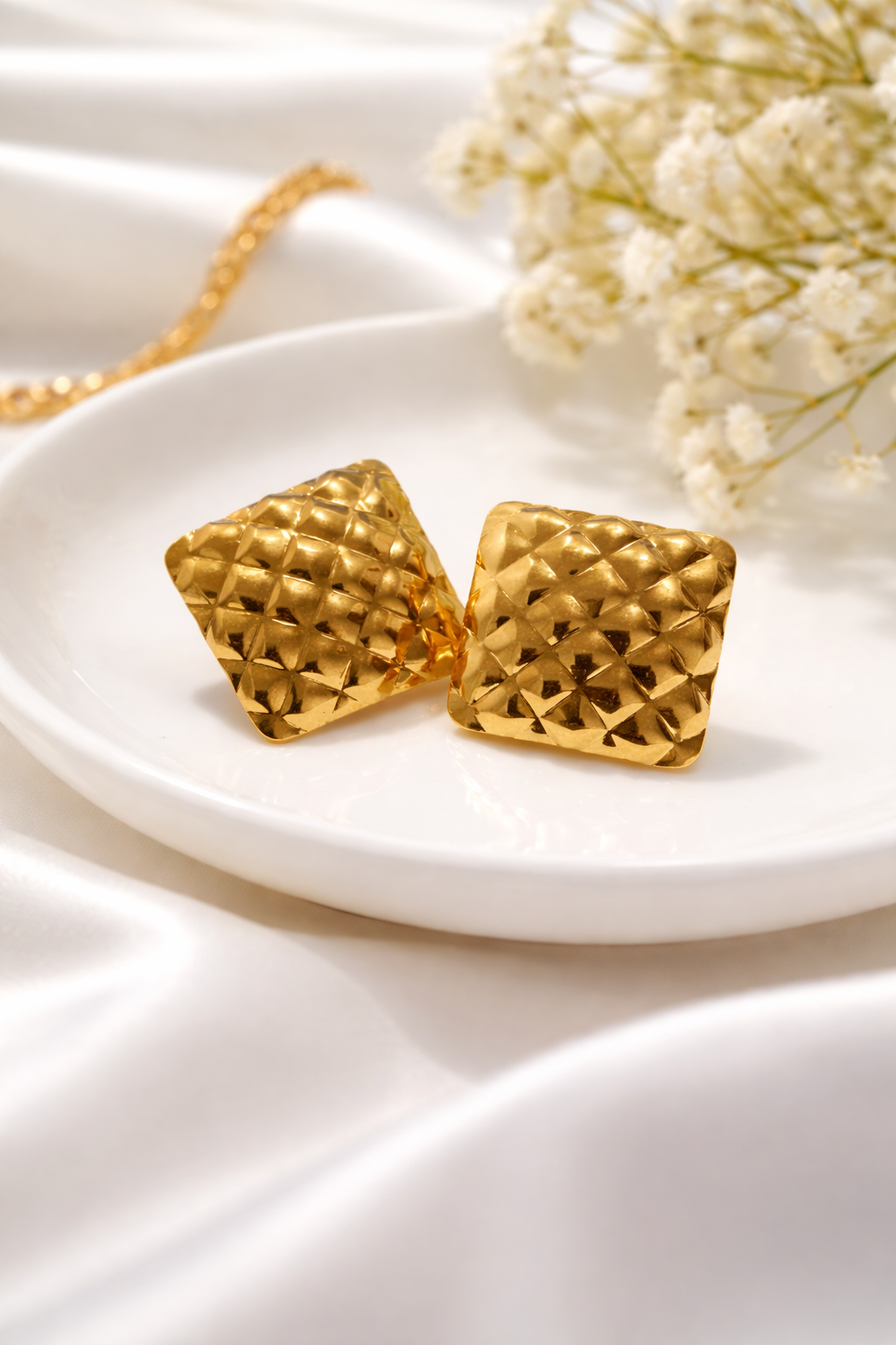 Luxe Quilt Studs - Image 2