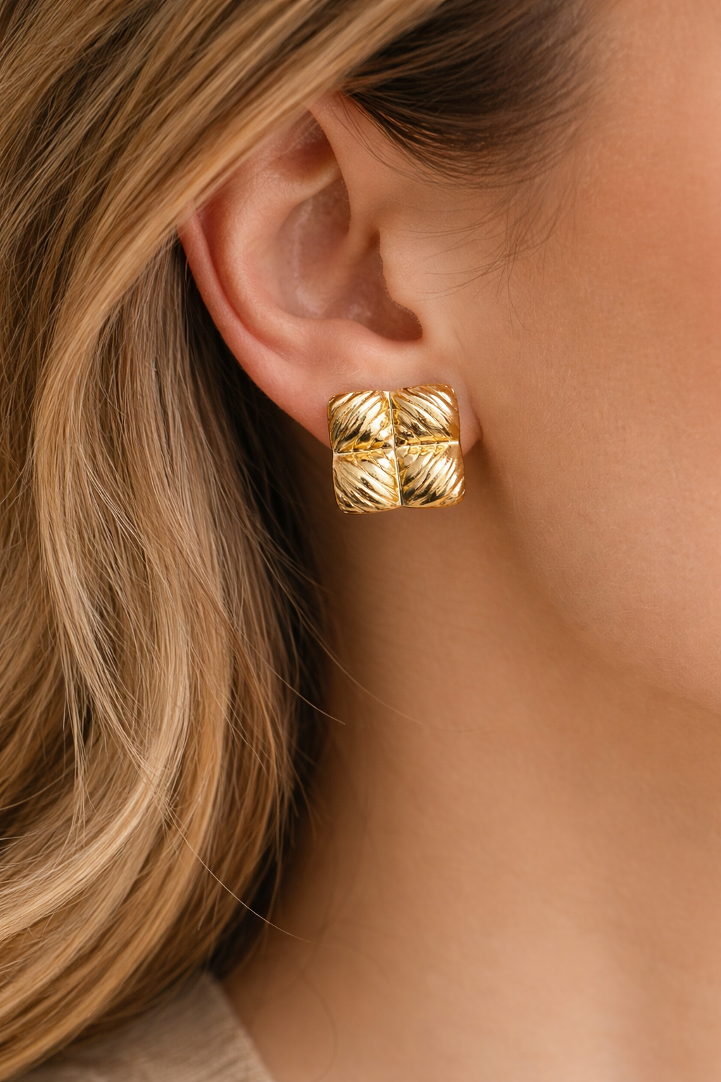 Aurelia Quilt Earrings - Image 3